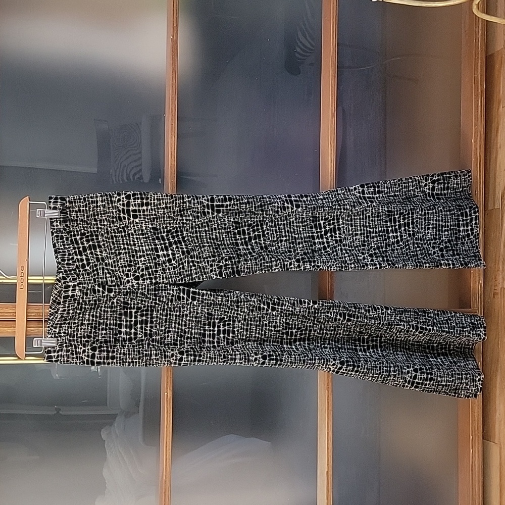 Kenneth Cole pattern pant
